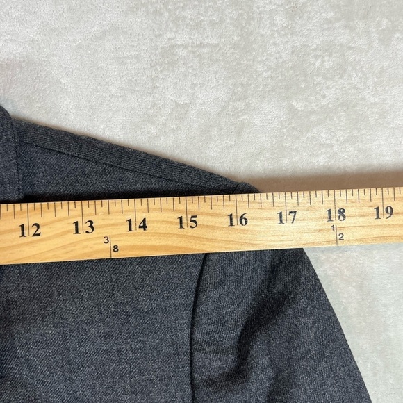 Never Worn J. Crew 12T Gray Blazer Sport Coat 1 Button Wool Blend Chic Jacket - Picture 10 of 14
